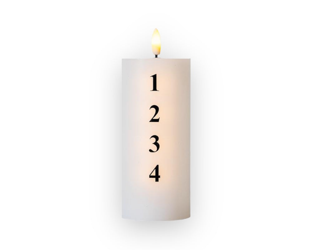 Sille Adventlys LED Ø7 cm, højde 15 cm, hvid/sort.