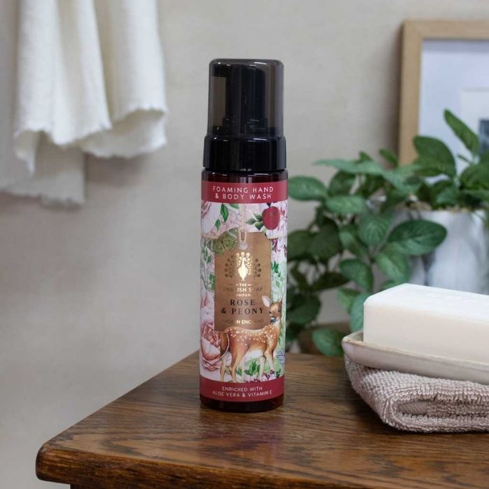 Anniversary Rose & Peony skumsæbe til hænder og krop – 200 ml