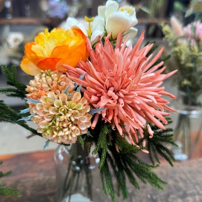 Kunstig buket med Dahlia