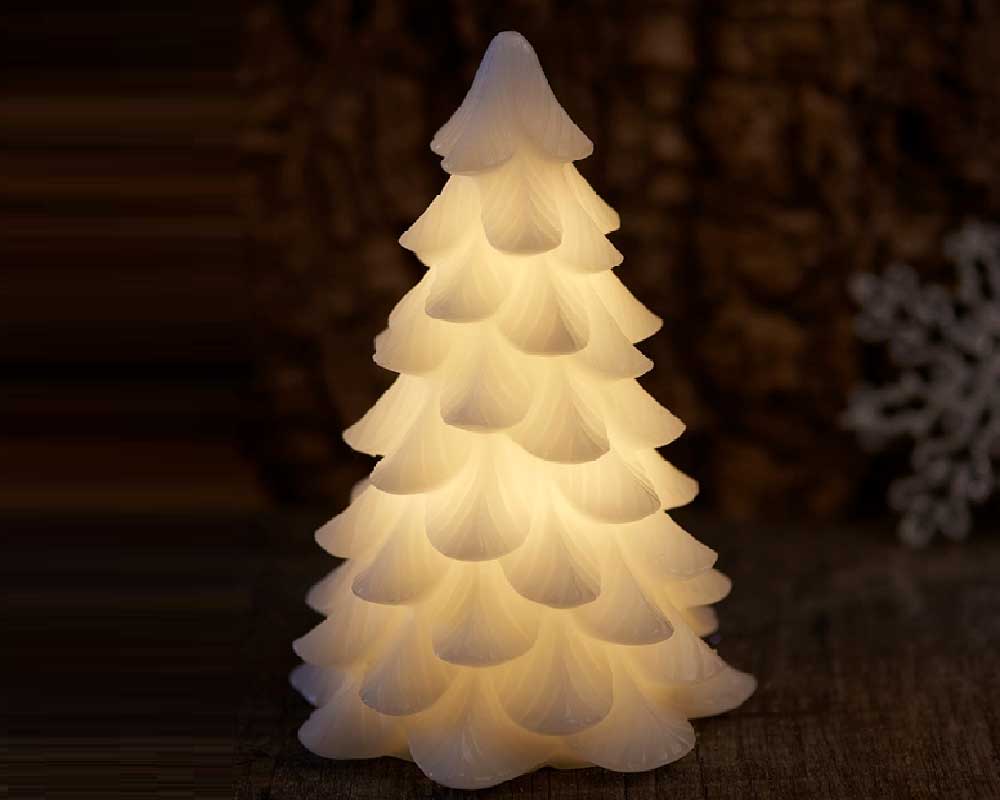 Carla lys formet som et juletræ, Ø13xH23cm.