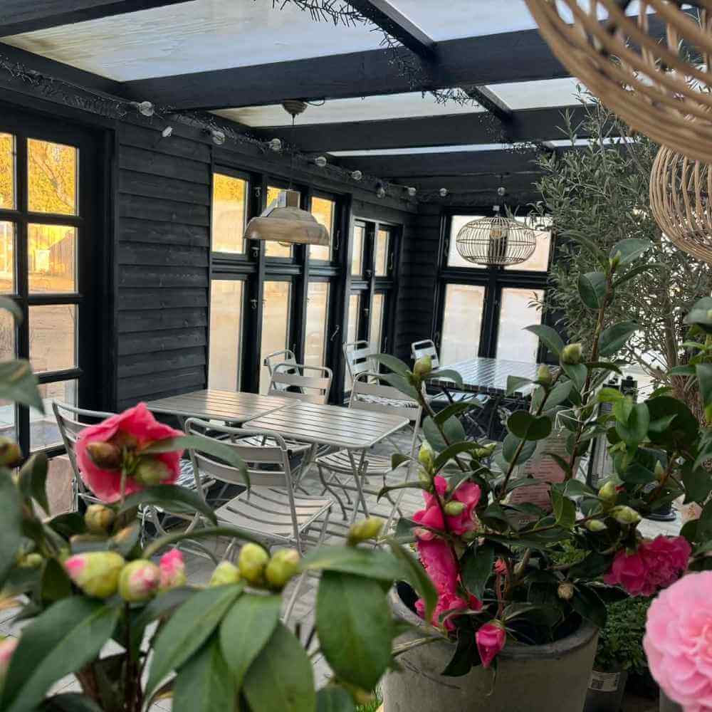 Drivhus café i Hobby Haven i Hasselager ved Aarhus