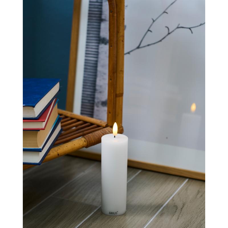 Sille LED lys, Ø7,5 cm, H15 cm, hvid.