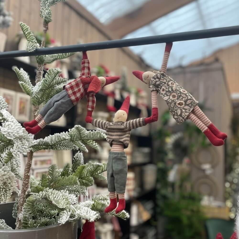 Maileg klatrenisset, str. 1 - hængt op